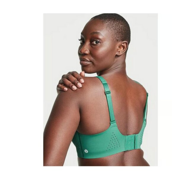 Victoria's Secret Sports  Featherweight Max Sports Bra - Picture 2 of 5